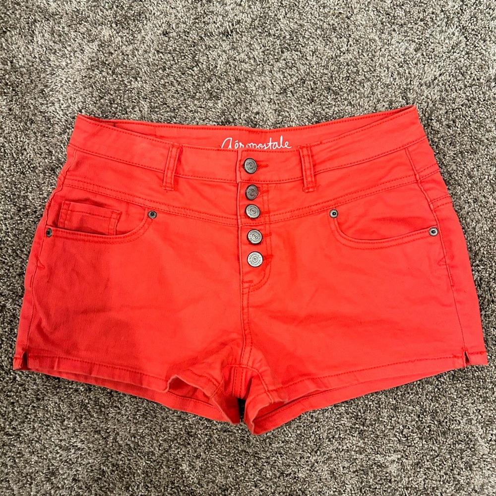 Aeropostale buttoned shorts.